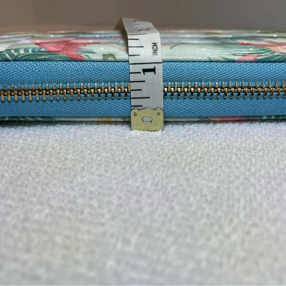 Alfa Bags Flamingo Print Wallet. Zipper Closure. NWT - Picture 7 of 13